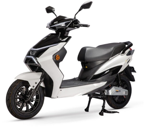 Bensom Tokyo moto electrica ciclomotor bateria NQi ‎UQi  ‎MQi  ‎MQi+ pusa puma niu ecomobility green world nuuk silence