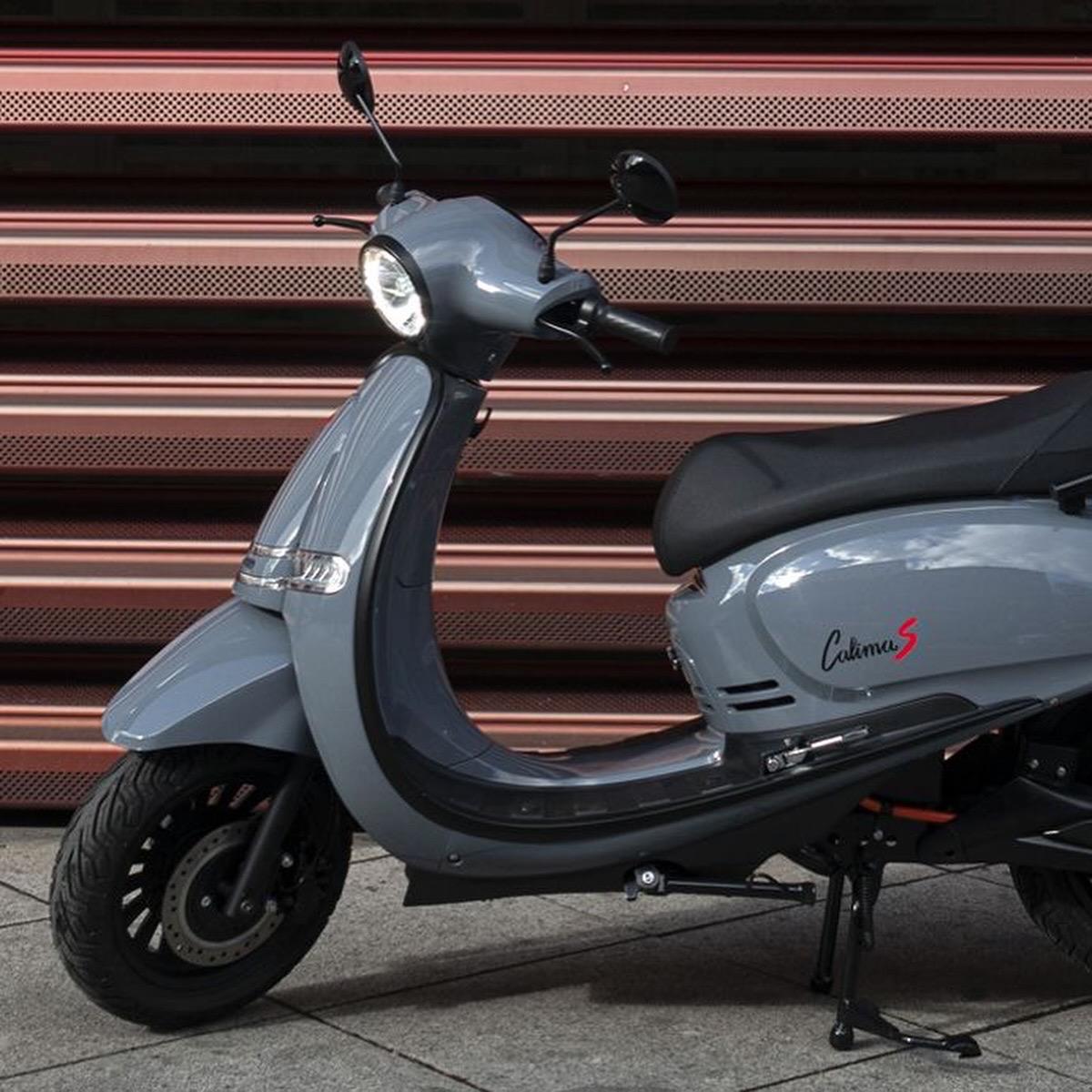 Velca Calima S Motocicletas 125-E moto electrica bateria Velca Calima S moto electrica ciclomotor bateria NQi UQi MQi MQi+ pusa puma niu ecomobility green world nuuk silence