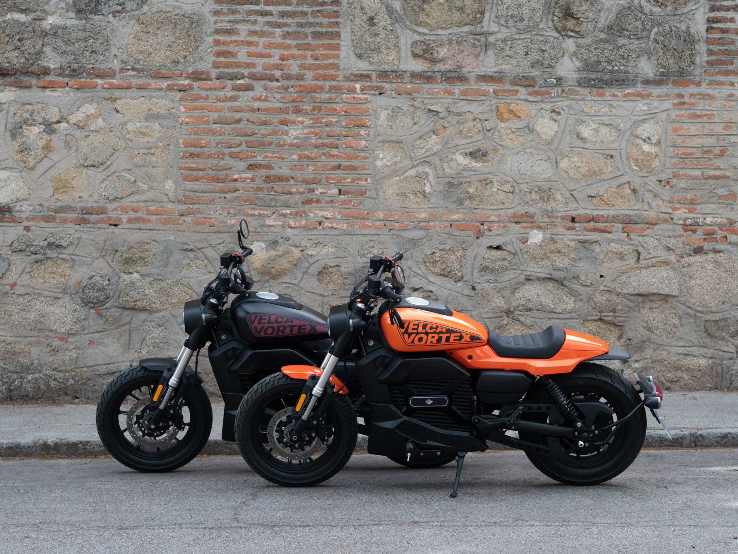 Velca Vortex Motocicletas 125-E moto electrica bateria Velca Vortex moto electrica ciclomotor bateria NQi UQi MQi MQi+ pusa puma niu ecomobility green world nuuk silence