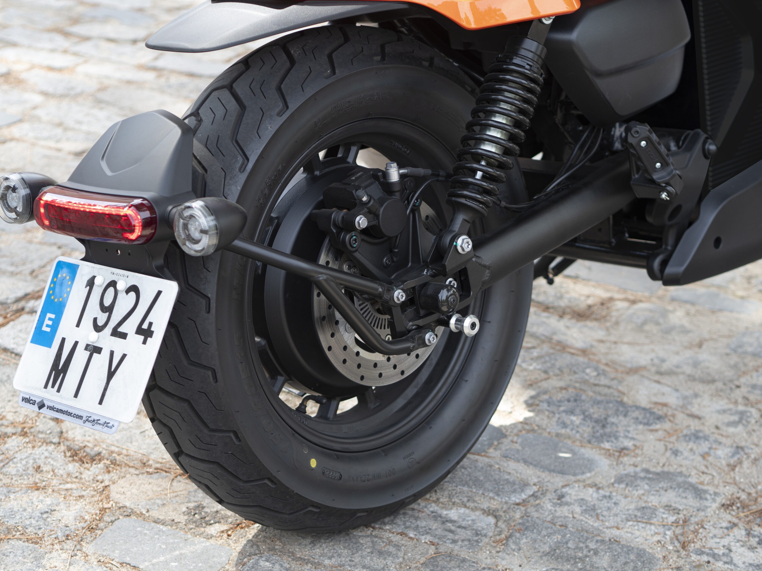 Velca Vortex Motocicletas 125-E moto electrica bateria Velca Vortex moto electrica ciclomotor bateria NQi UQi MQi MQi+ pusa puma niu ecomobility green world nuuk silence