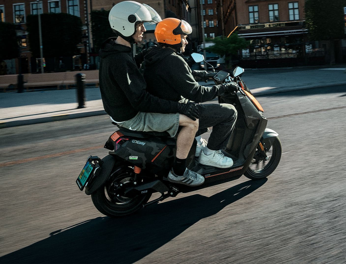 NIU FQiX 300 Motocicletas 125-E moto electrica bateria NIU FQiX 300 moto electrica ciclomotor bateria NQi UQi MQi MQi+ pusa puma niu ecomobility green world nuuk silence